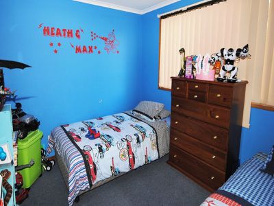 586 Back River Road, Magra
