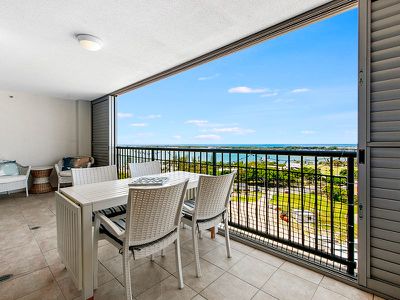 229 / 105 Scarborough Street, Southport