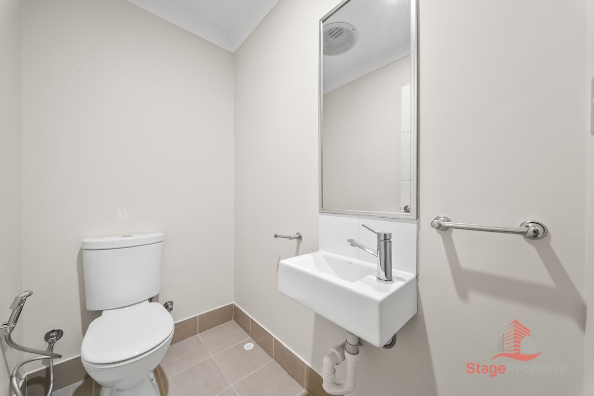 18 Blossom Chase, Aubin Grove