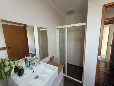 15 Ashleigh Court, Kealba