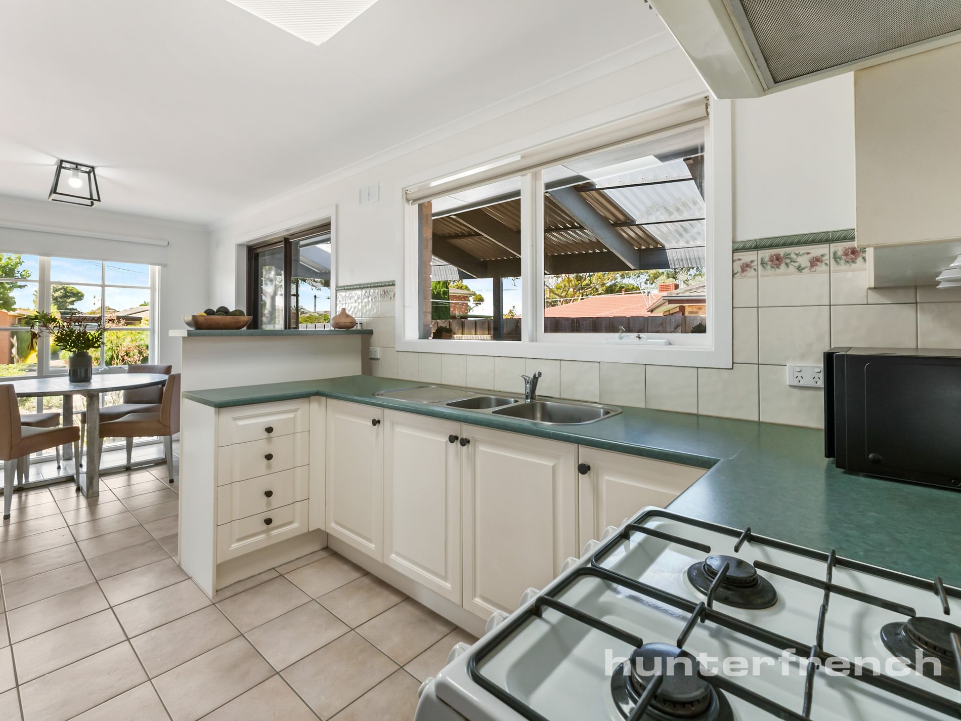 9 Banksia Court, Altona Meadows