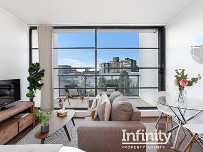 506E / 138 Carillon Avenue, Newtown
