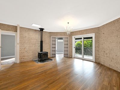 37 Hazelbrook Parade, Hazelbrook