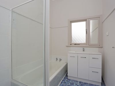 35 Boulder Avenue , Ascot