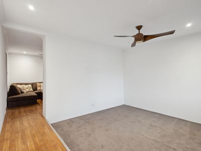 4 Yelbeni Loop, Baldivis