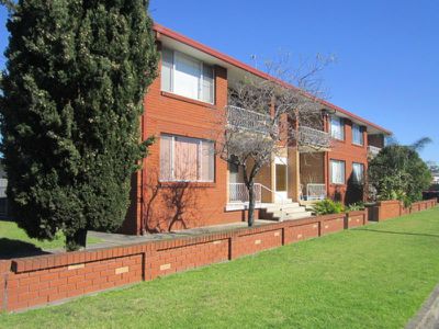 1 / 26 Shellharbour Road, Lake Illawarra