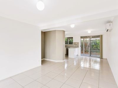 27 / 1 Bass Court, North Lakes