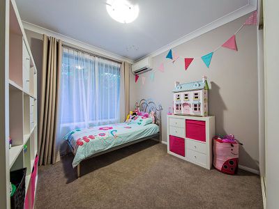 52 gordon crescent, Wakerley
