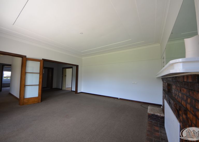 255 Hanlon Parade, Portland