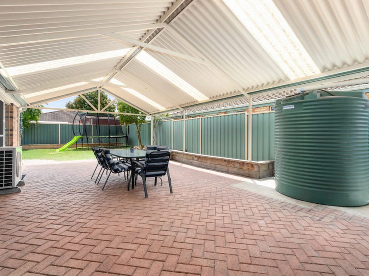 93 Bindoon Loop, Huntingdale