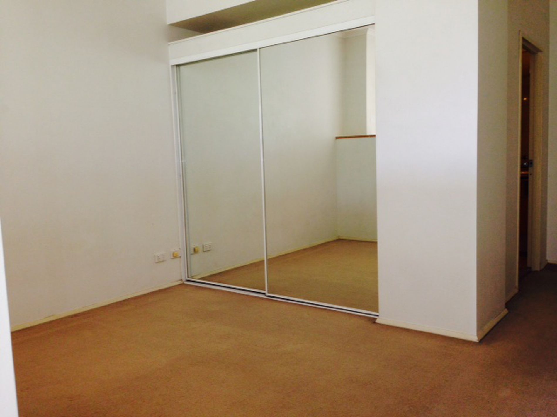 320 / 105 Campbell Street, Surry Hills