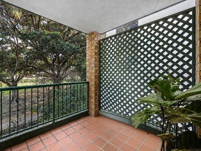 4 / 12 McGregor Avenue, Lutwyche