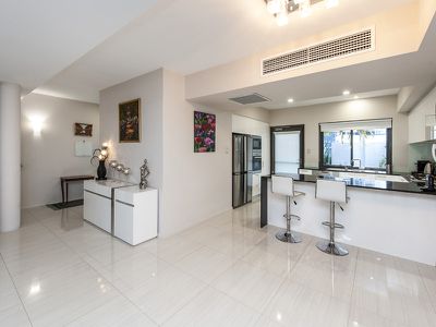 1 / 8 Hordern Street, Victoria Park