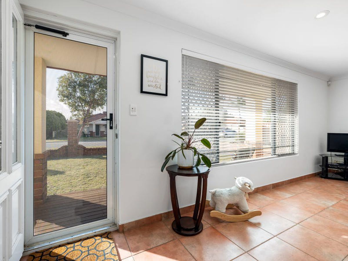 56 Bindoon Loop, Huntingdale