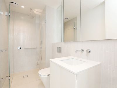 304 / 11 Bale Circuit, Southbank