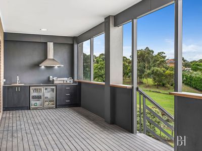 11 Craig Parry Drive, Hidden Valley