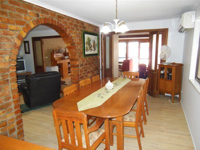 23 Landsborough Street, Rochedale South