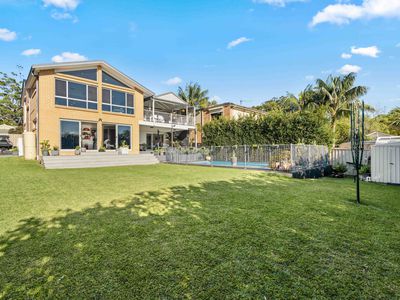 15 Wasshaven Close, Wrights Beach