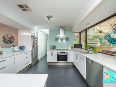 62 Lagoon Drive, Yanchep