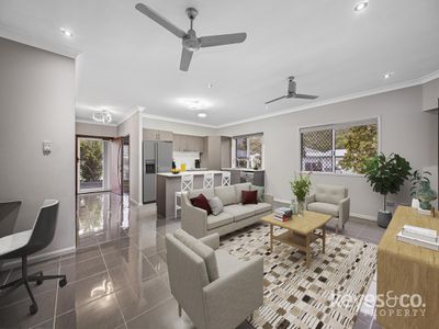 15 Elford Place, Mount Louisa