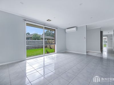 15 Hurlstone Court, Dandenong North