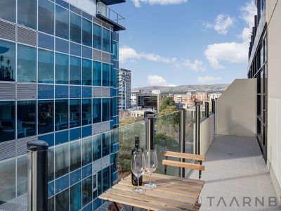 702 / 61 Hindmarsh Square, Adelaide
