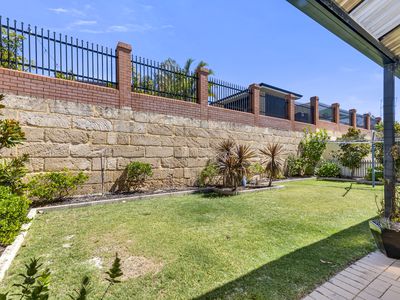 15 Cyandra Loop, Banksia Grove