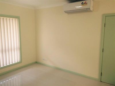 47A The  Ave, Granville