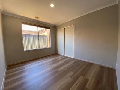 20 Kingbird Avenue , Tarneit