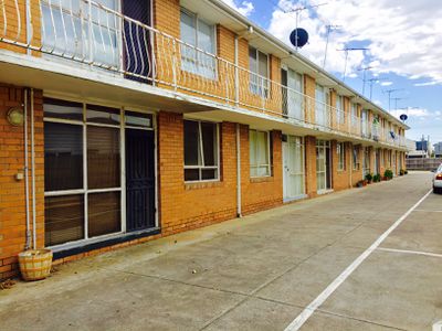 3 / 6 Carmichael Street, West Footscray