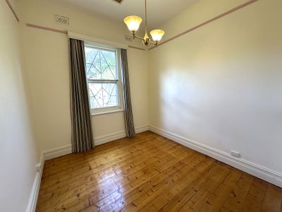 4 Station Street, Coburg