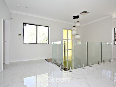 6 Winbourne Street, West Ryde