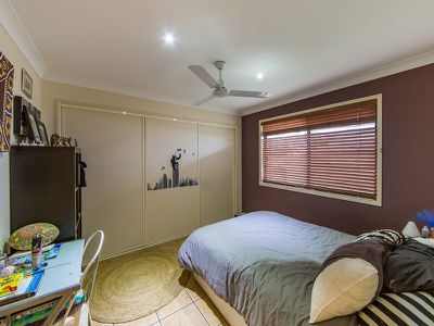16 Bottlebrush Street, Kingaroy