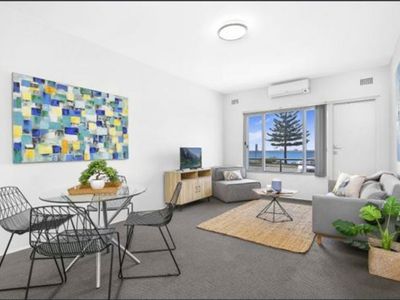 1 / 130 The Grand Parade, Brighton-le-sands