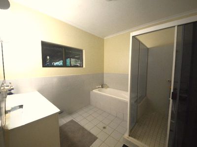 34 The Corso, East Innisfail