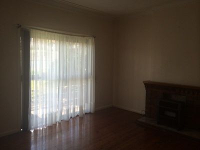 43 Lake Heights Road, Lake Heights