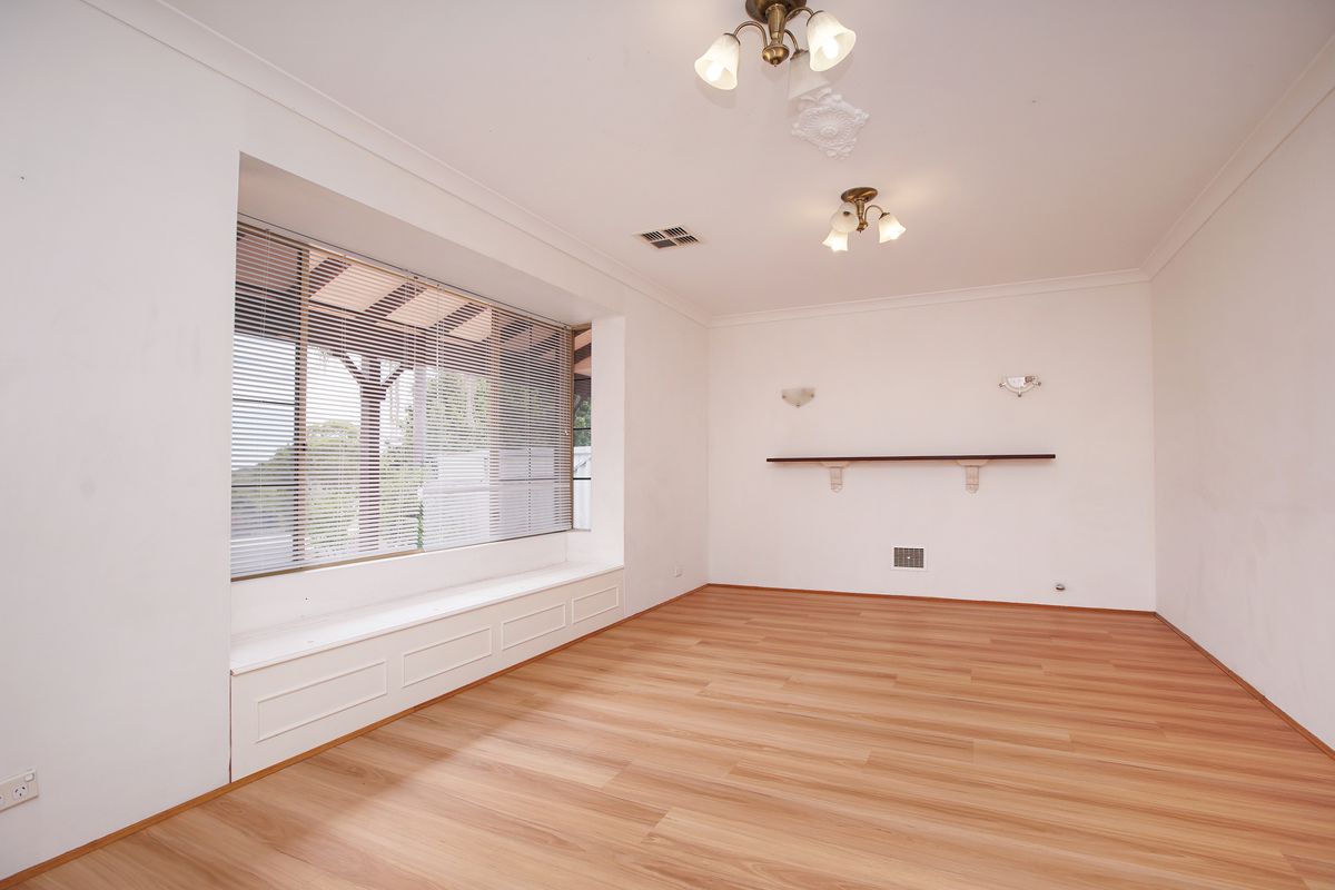 38 Clipper Drive, Ballajura