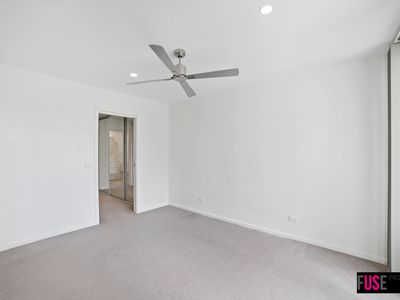 11 / 111 Canberra Avenue, Griffith