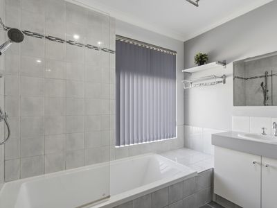 11 Baxter Close, Huntingdale