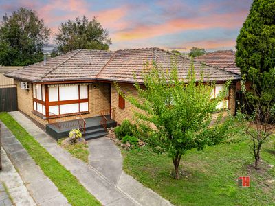 52 Windsor Crescent, Bundoora