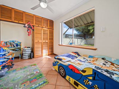 7 Crater Place, Rockingham