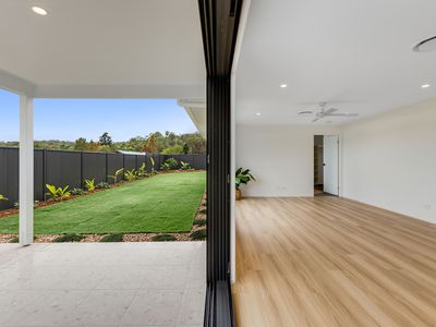 44 Treeline Circuit, Mooloolah Valley