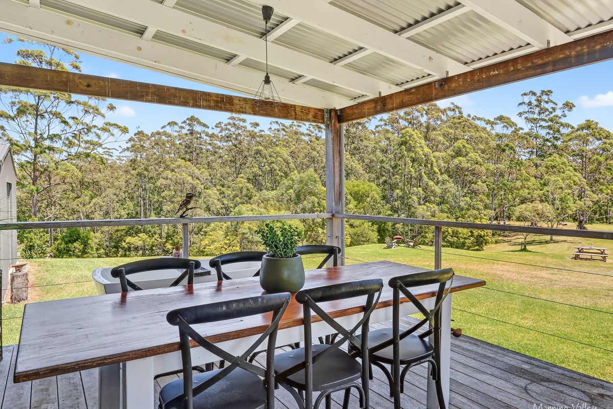 322 Hubbards Road North, Topi Topi