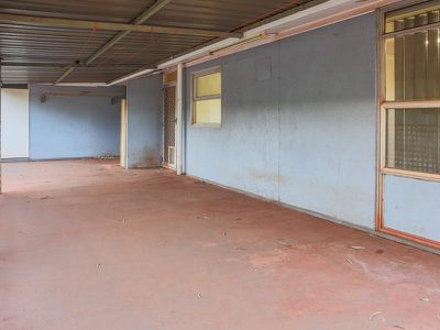 9 Gandawarra Crescent, Newman