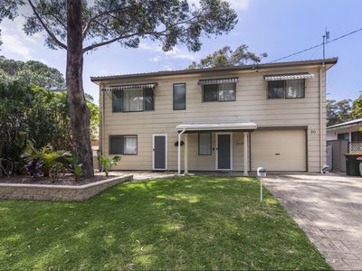 30 Curlew Avenue, Hawks Nest