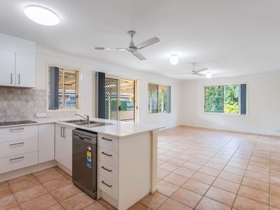 52 Walton Cres, Murrumba Downs