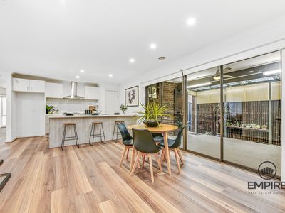 102 Glenelg Street, Clyde North