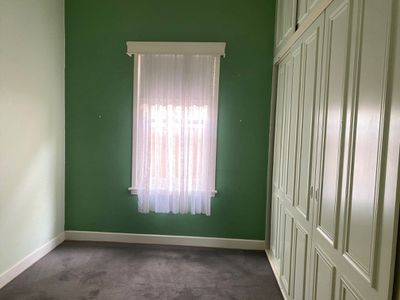 24 Station St, Coburg