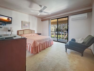 60 Tanilba Avenue, Tanilba Bay