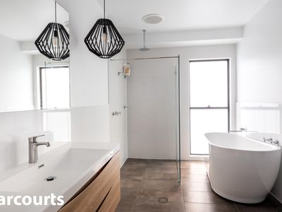 11 Frangipani Avenue, Ulladulla